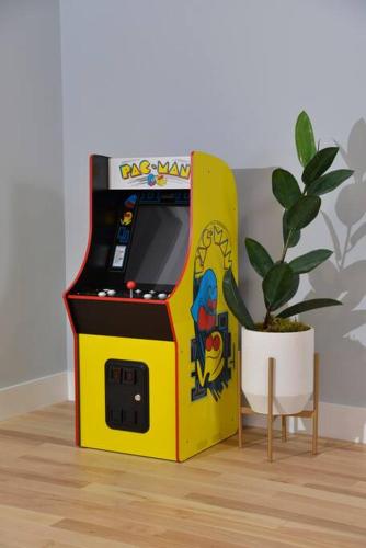 สิ่งอำนวยความสะดวกเพื่อการสันทนาการ, LakeAccess 4 Bed 3 Full Bath HOT TUB in บิลเลริกา (MA)