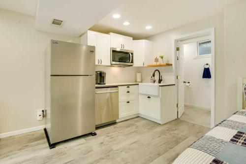 Missouri Studio Getaway Close to Parks and Hiking detail