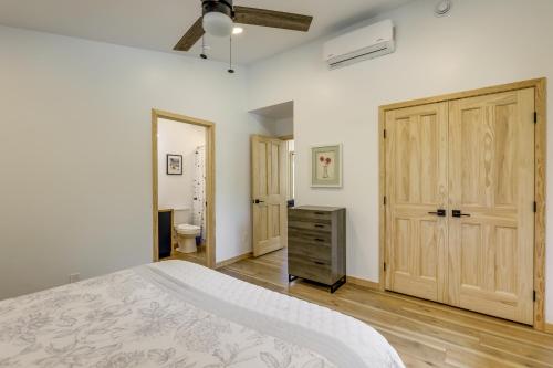 New Castle Getaway with Grill and Mountain Views! New Castle Getaway with Grill and Mountain Views!