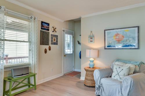 Lakefront Lexington Vacation Rental with Dock! in Lexington, USA
