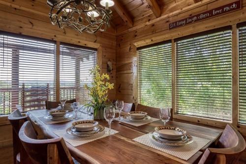ERN857 - A Dream Come True - Great Location! Close To All The Action! cabin - image 11