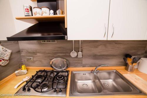 Seconda stella a destra Seconda stella a destra