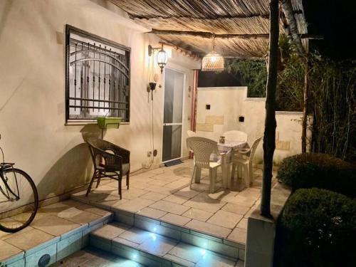 Seconda stella a destra Seconda stella a destra