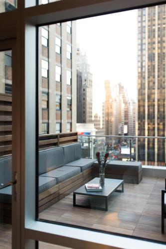 King Room with Terrace