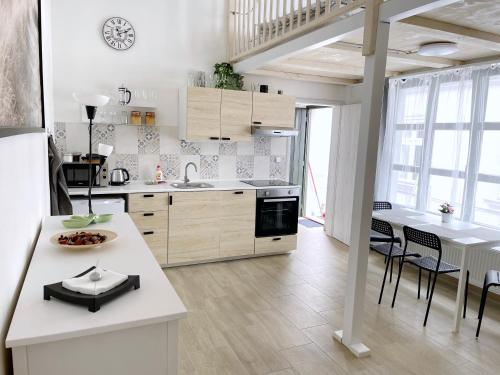 Comfortable apartments under the St. Barbara´s Cathedral Room Type - Apartment - Split Level