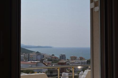 Apartment image 2