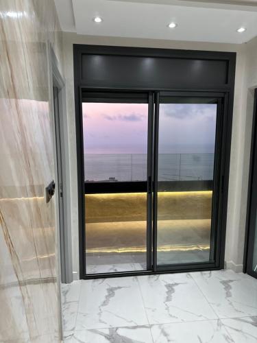 Welcome to THE VIEW! Welcome to THE VIEW!