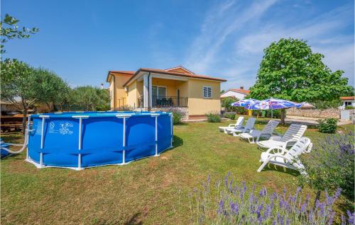 Amazing Home In Nedescina With 3 Bedrooms And Wifi - Nedeščina