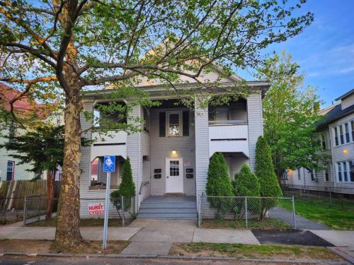 Tastefully furnished repose home in Springfield, USA
