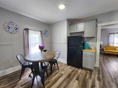 Tastefully furnished repose home in Springfield, USA