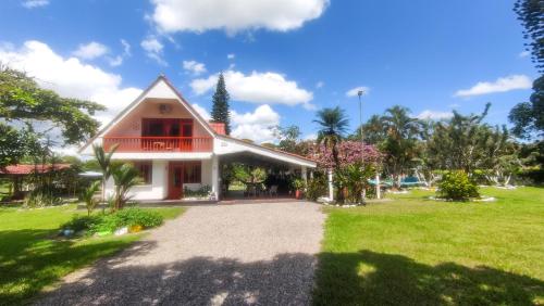 Finca Turistica Rural El Descanso, privada Restrepo, Meta - Colombia