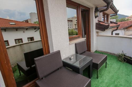 Hotel Emen - image 8