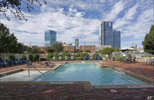 Fort Worth 2 bedroom Loft Downtown