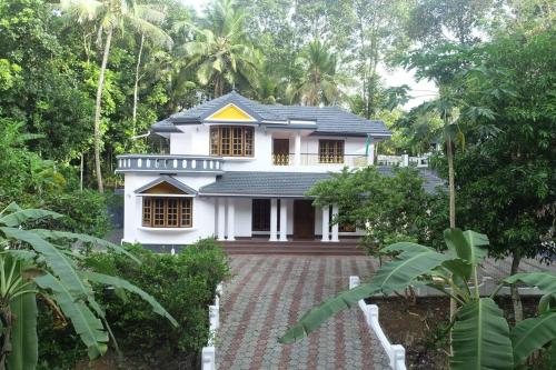 Holiday homes in kidangoor kottayam kerala