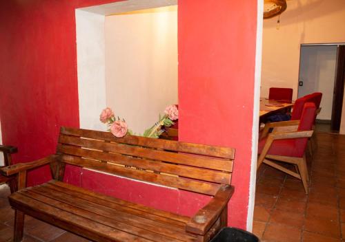 Casa en el centro de Taxco con alberca. in Taxco