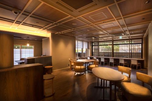 Hotel Yuraku Kyo-yasaka - 로비