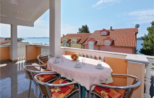 2 Bedroom Awesome Apartment In Vodice