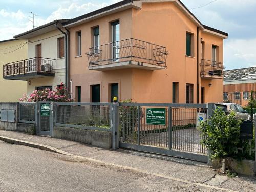 Casa Fiera, Verona (fotografie 2)