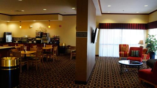 Best Western Plus Kansas City Airport - KCI East, Kansas City (photo 9)
