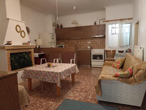  LENA'S SWEET HOME in Artemida