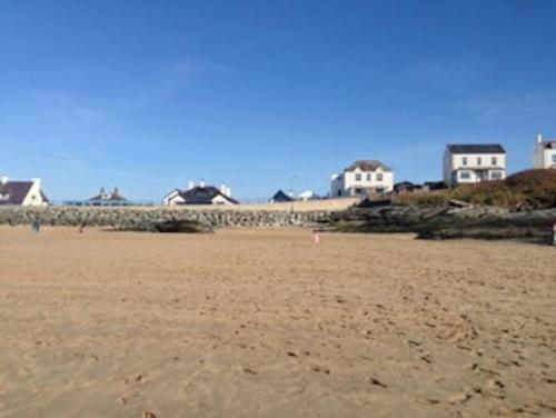 Glasfor by the beach at Trearddur Bay, Trearddur (fotografie 3)