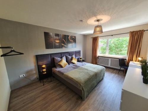 Bed, ☆ Like @ home *☆ moderne Wohnung in Oberottmarshausen ☆ Netflix in Konigsbrunn