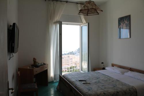 Classic Double Room with Sea View