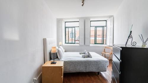 Oporto Invictus Hostel near Nationalmuseum Soares Dos Reis