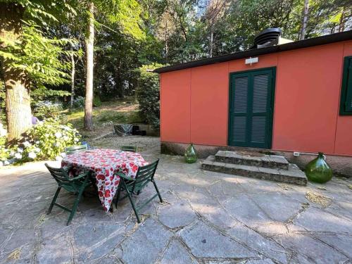  Il Guscio, Cozy cabin in Natural Park in Capiago Intimiano