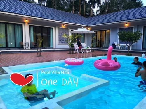 Swimming pool, Pool Villa Nita in Phrom Khiri