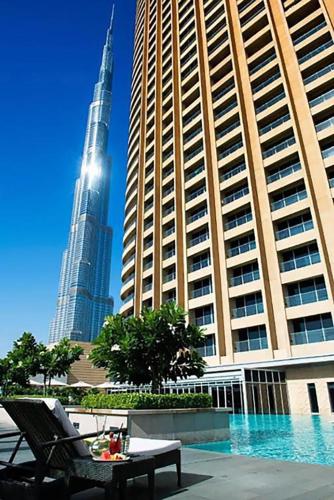 Fashion Avenue Dubai Mall, Dubai (photo 3)