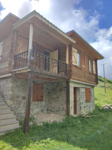 uzungöl demir kapı bungalov dağ evi