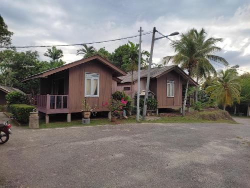 Marang guest house MGH Marang guest house MGH