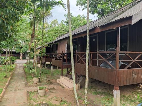 Marang guest house MGH Marang guest house MGH