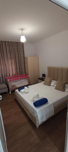 Two-Bedroom Villa image 10