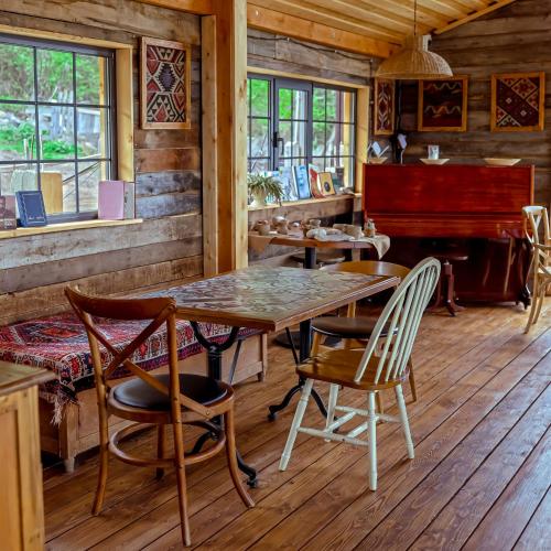 Étterem, WOW Glamping in Dzoraget