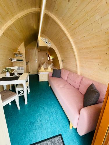 Schwimmpod an der Peene in 安克拉姆