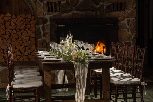 Christmas Farm Inn and Spa - image 9