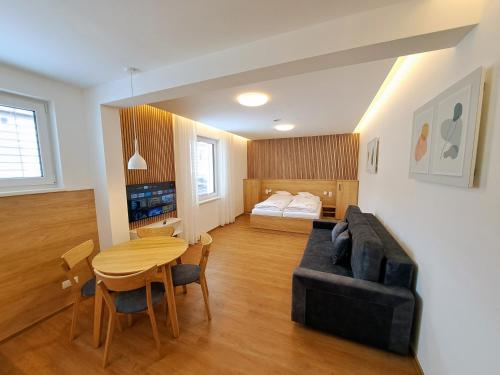 6bits Apartments, Jesionik