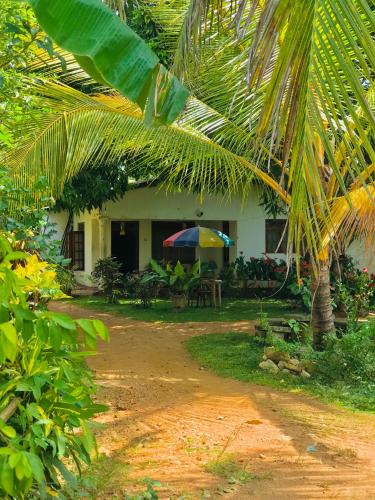 Garden, Sigiri Lakshan Home Stay in Sigiriya