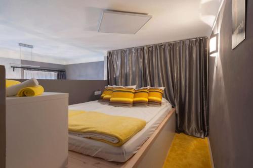 Szimpla-Synagogue-Kazinczy Str, Budapest