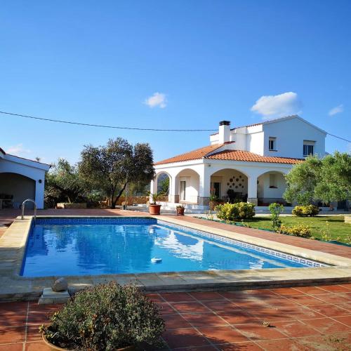  La Tenora, Unterkunft in Tivenys