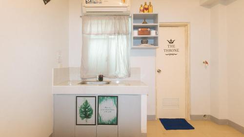 Budget Backpackers Transient House near NAIA by RedDoorz, Manila (fotografie 7)