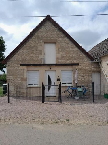 AUX MERVEILLES DES ORMES gîte à louer Saint-Germain-des-Bois