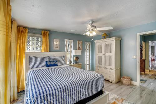 Manatee Home - image 38