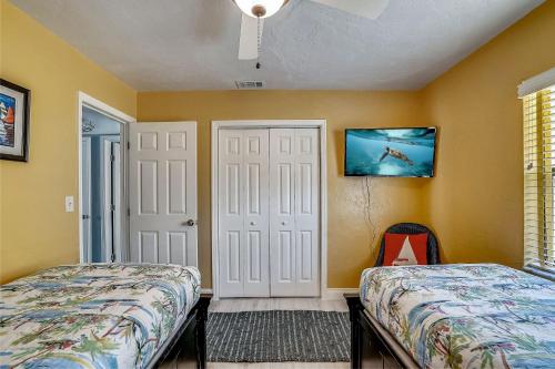 Manatee Home - image 43