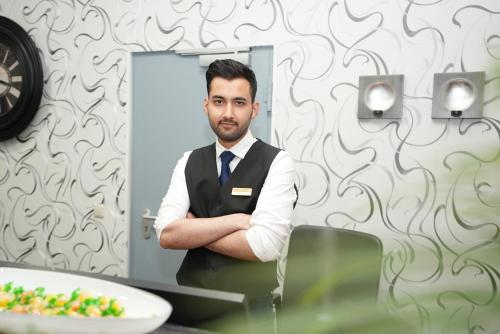 Hotel Attaché an der Messe - image 5