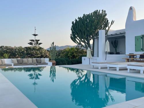 Villa Maria Paros - A Unique & Luxurious Villa - Beach in Walking Distance