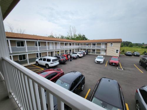 Stay Inn Niagara Falls Vacation Studios