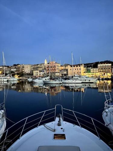 Bateau Vedette 14 mètres - Hôtel - Propriano